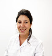 Dra. Natalia Castro Unanua | Especialidad | Oncología Médica | Clínica San Miguel | Cuidamos Tu Salud