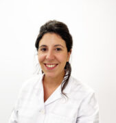 Dra. Natalia Castro Unanua | Especialidad | Oncología Médica | Clínica San Miguel | Cuidamos Tu Salud Dra. Natalia Castro Unanua | Especialidad | Oncología Médica | Clínica San Miguel | Cuidamos Tu Salud